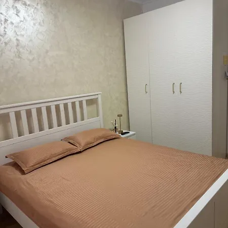 Alex Mnl Lux 2 Free Parking *