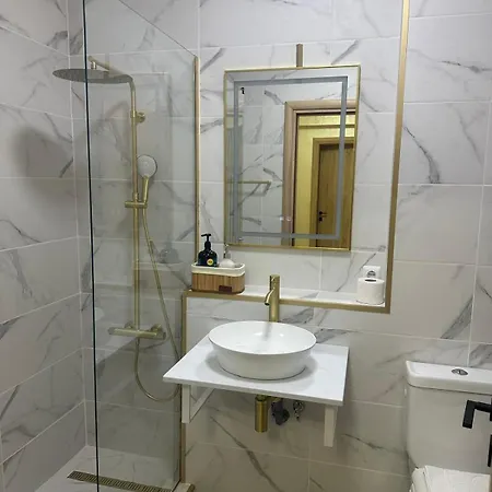 Apartmán Alex Mnl Lux 2 Free Parking