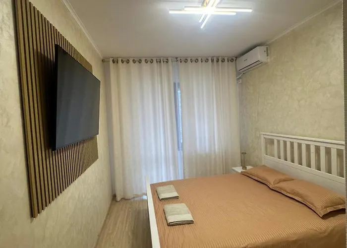 公寓 Alex Mnl Lux 2 Free Parking 布加勒斯特