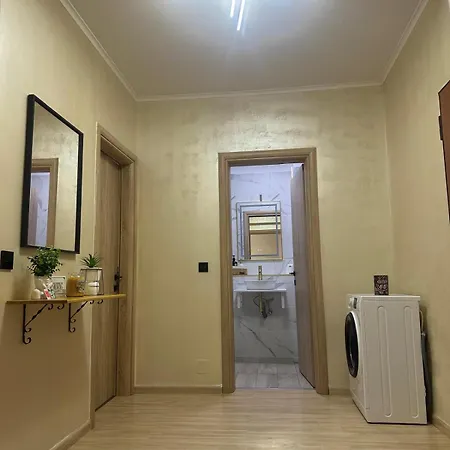 Alex Mnl Lux 2 Free Parking *